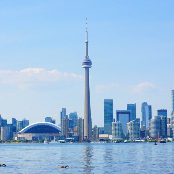 Toronto Island Guide: 10 Best Things To Do - Mint Notion