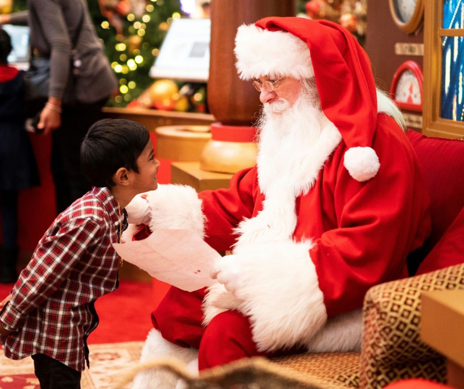 new york city at christmas - macys santaland